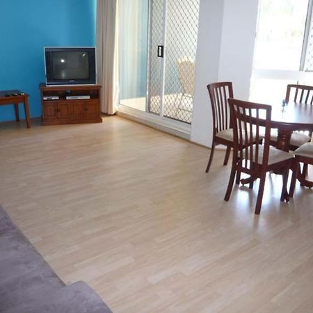 Palm Beach Holiday Resort Χρυσή Ακτή Δωμάτιο φωτογραφία