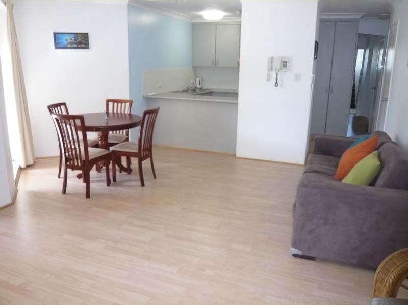 Palm Beach Holiday Resort Χρυσή Ακτή Δωμάτιο φωτογραφία